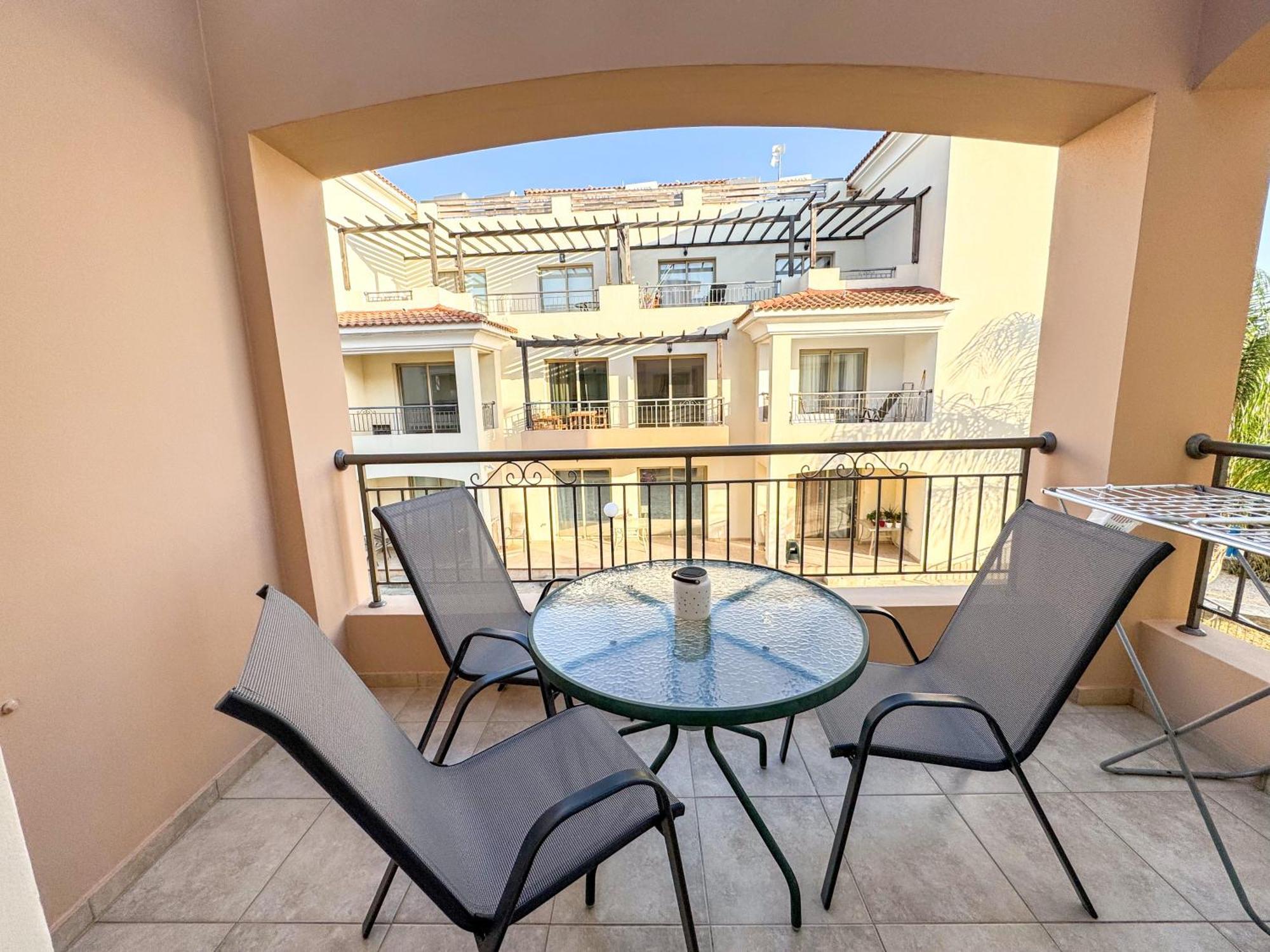 Comfy 1 Bed Apartment, Great Location 200mbps Wifi *